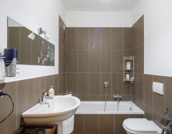 Cattaneo Arena Apartaments Vérone Extérieur photo